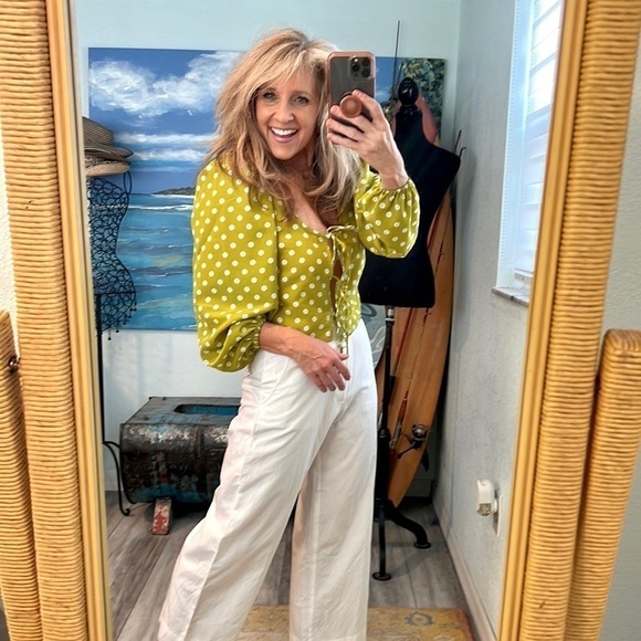 NWT,Levi's Women's Embry Tie Blouse,Three Front Ties,St.Patty’s Day Perfection☘️ - Picture 5 of 9